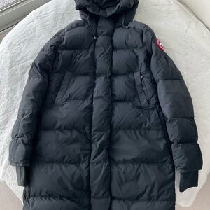 Canada Goose Alliston Packable Down Black Parka Size Medium
